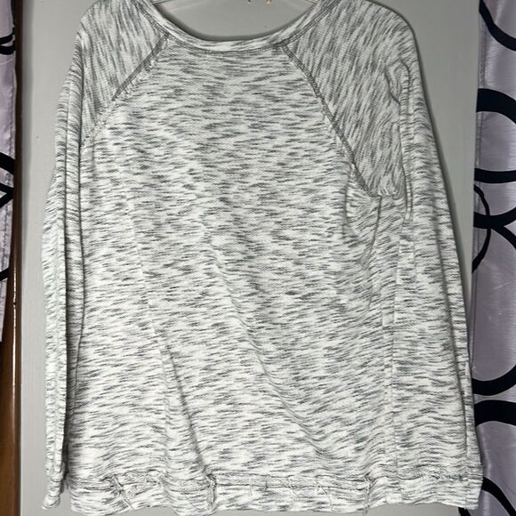 Maurices Large Women's Lightweight Lace Eyelet Inset Knit Sweater Blouse - Picture 11 of 11